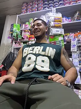 Chat +18 de Dimitri_Colleman ao vivo