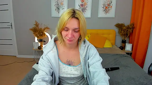 PollyRoseX: онлайн-секс-чат