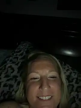 sweetkacibaby's Webcam Show