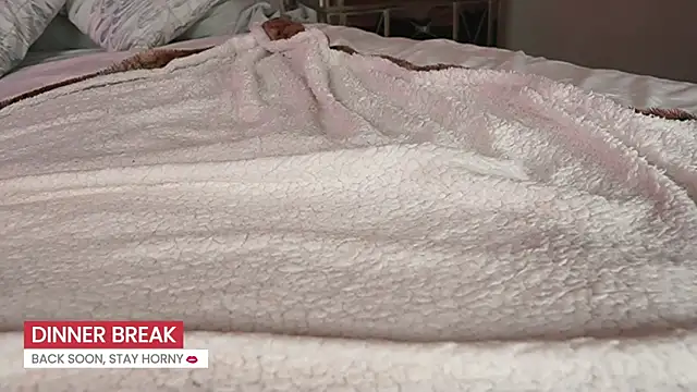 Katyerave live XXX chat