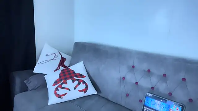 Show de Thevelvet_tg na webcam