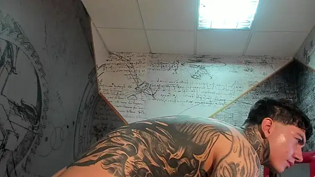 Gury_tattoo 在線直播表演