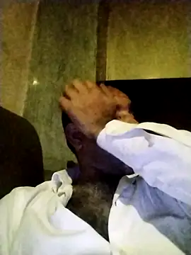 salimbasha Adlı Modelin Canlı XXX Sohbeti