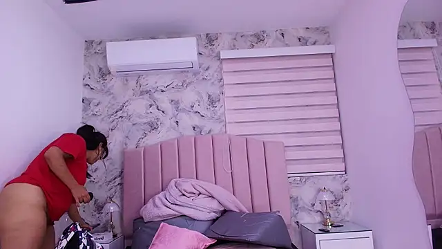 katsumi_yan élő XXX-chatje