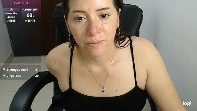 Chatroom XXX en direct de spicey_latina