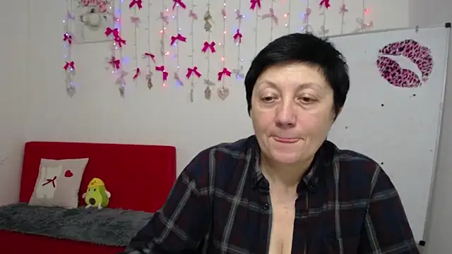 EmilyL0ve Live XXX-Chat