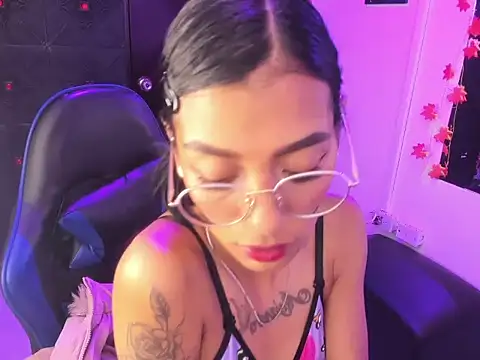 KarlaSlutSkinny__: απευθείας συνομιλία ΧΧΧ