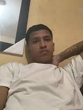 Pokazy przed kamerką – Anthony_clark1