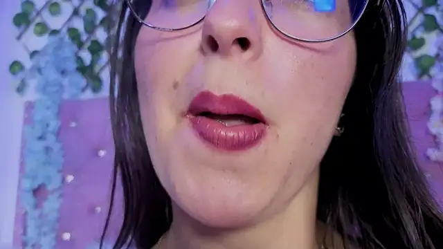 Sophie-Beltran's Live XXX Chat