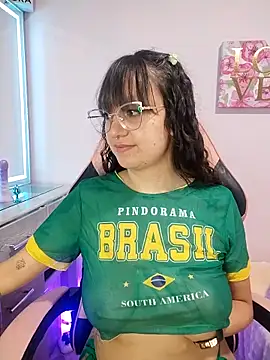 Pinkvixen69: онлайн-секс-чат