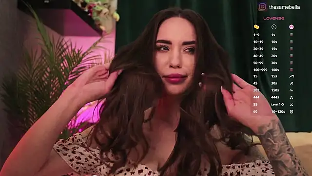 -BabyYoda's Live XXX Chat