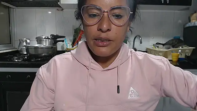 kateleyagreyのライブXXXチャット