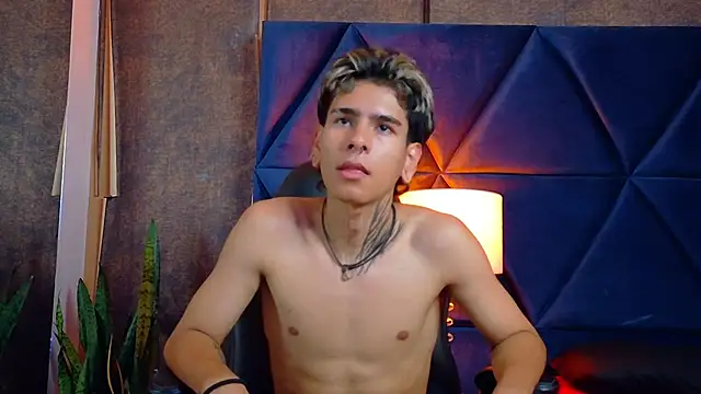 XXX chat uživo modela Bel_Sebu