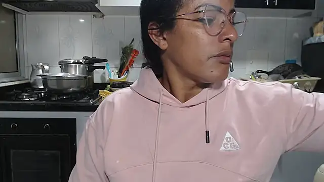 kateleyagrey's Webcam Show