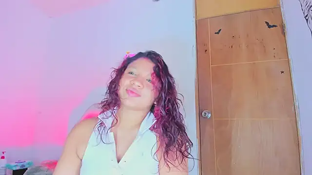 Emily_Coper18 라이브 XXX 채팅