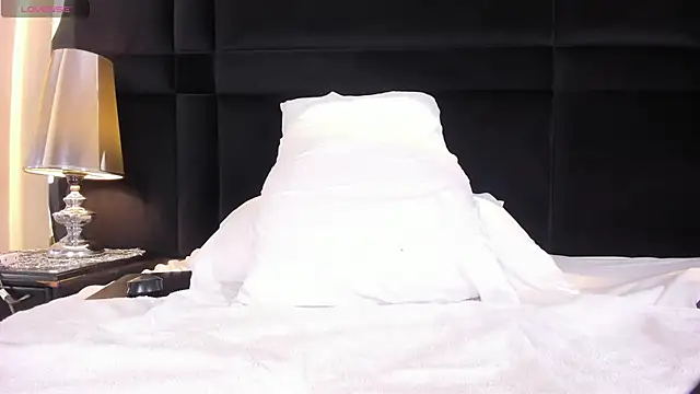 دردشة CarolineLee_ الجنسية المباشرة