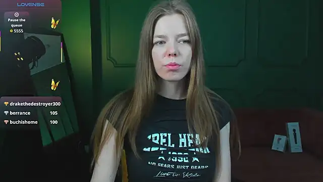 _Tina_Tayllor_のライブXXXチャット