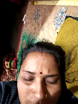 Webkamerová show Reena_lodha