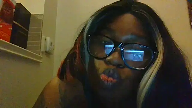 Chat XXX en directo de ShaBrimDaPornstar