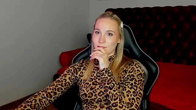 ElaraVoltage – Live XXX-chat