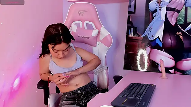 Czat XXX na żywo – CharlotteMuller