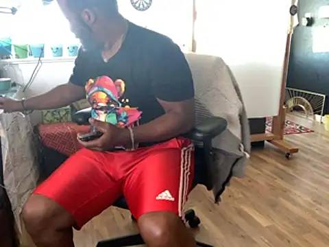 bigshh8's Webcam Show