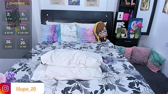 lilylunapotter Adlı Modelin Canlı XXX Sohbeti