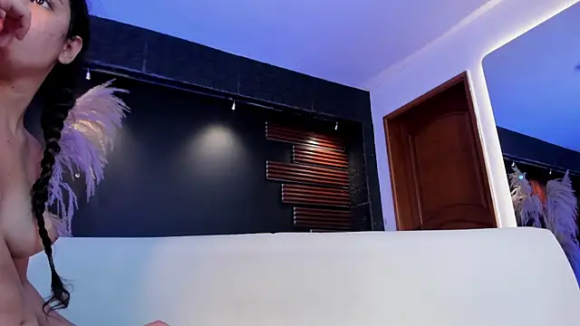 zoelinsのライブXXXチャット