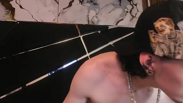 Chat XXX Live Couple_In_Heat