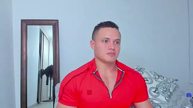 KingLevi01's Live XXX Chat