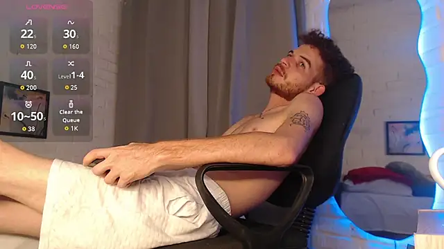 MATEO_HUNTER Adlı Modelin Canlı XXX Sohbeti