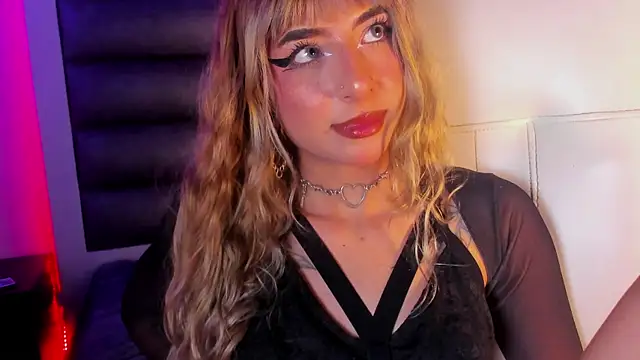 adhalee_js: онлайн-секс-чат