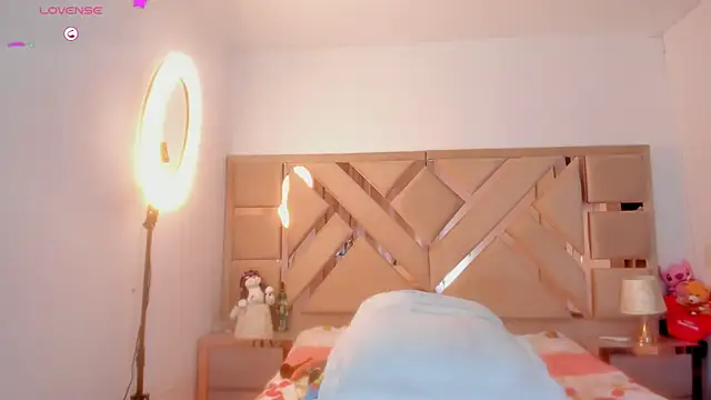 ashelydainii webkamerás műsora