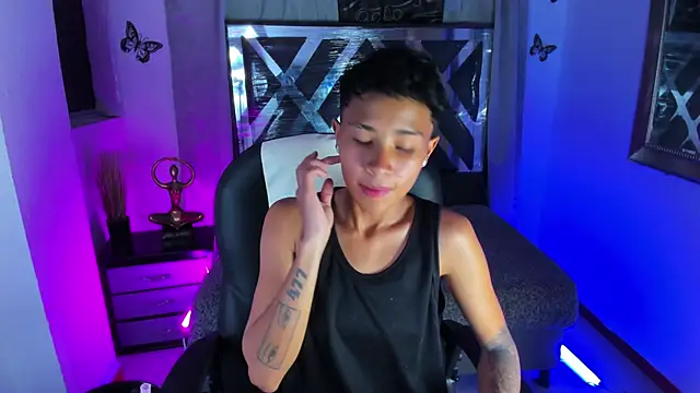 nova_sex01 Adlı Modelin Canlı XXX Sohbeti