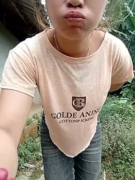 Ama-ra Obrolan Langsung XXX