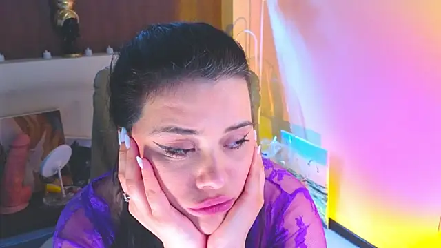 Malika_uAngel Chat XXX in diretta