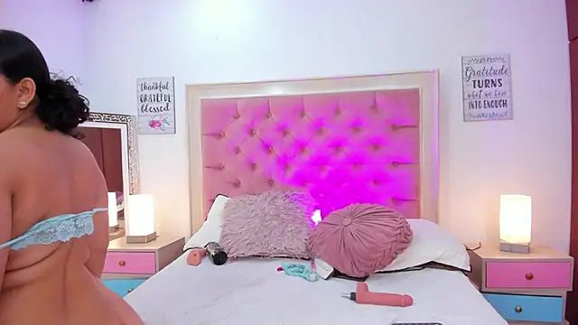 AllisonAdams_'s Live XXX Chat