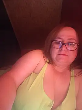 Iwenne: онлайн-секс-чат