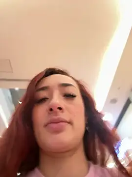 ariiel_ live XXX chat