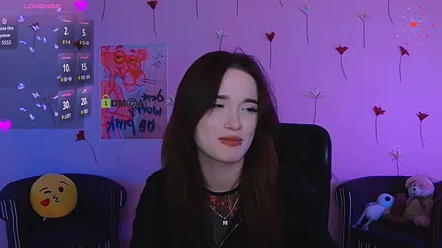 liana_kisses' Live XXX Chat