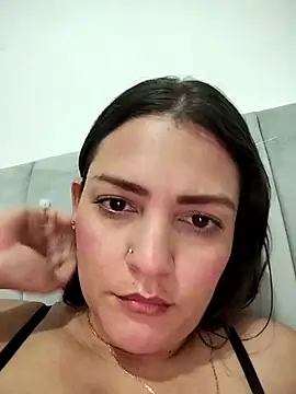 Онлайн чат XXX Mia_Hampton