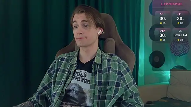 DebugMee Pertunjukan Webcam