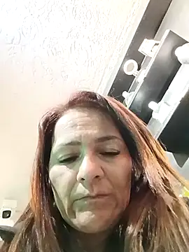 Dannial51 লাইভ XXX চ্যাট