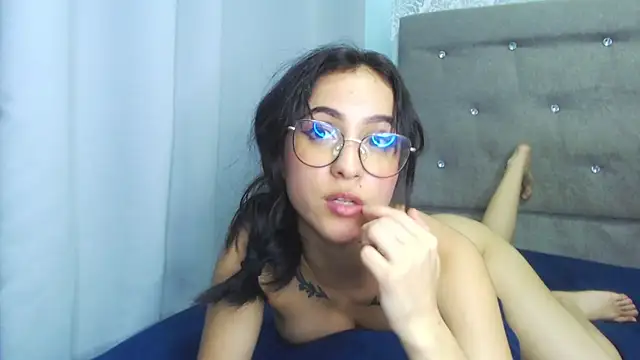 Alana_Martinez_ 现场XXX聊天