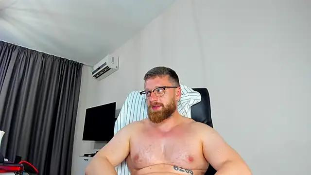 XXX chat uživo modela Findom_guy