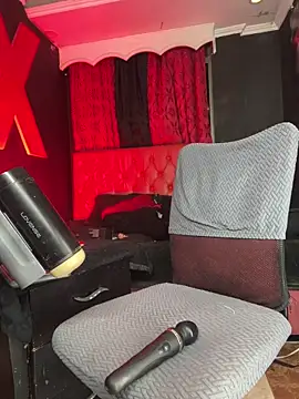 XXX chat uživo modela abrilbigcock