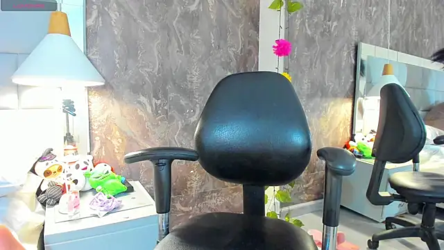 skaymontiel – webcam-show