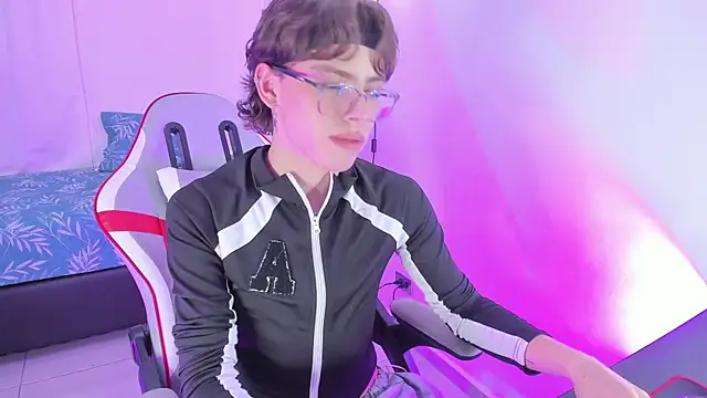 eliot_winslow Chat XXX live