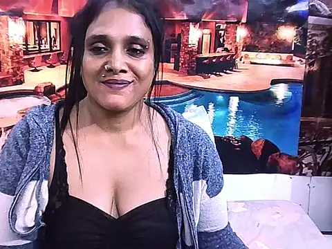 IndianSexyLady20 即時 XXX 聊天