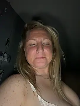 sweetkacibaby's Live XXX Chat